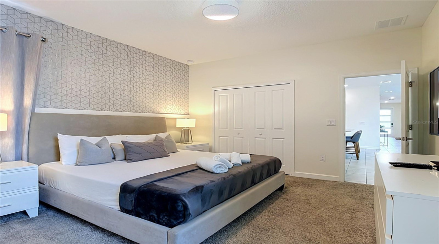 Kissimmee, Florida 34746, 5 Bedroom Bedrooms, ,5 Bathroombathrooms,Residential,For Sale,Bookmark,0,Mfro6436701