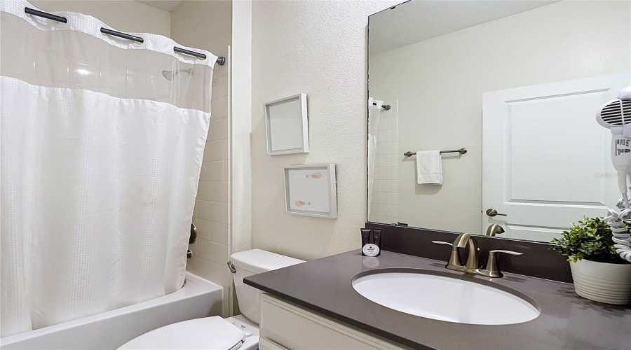 Kissimmee, Florida 34746, 5 Bedroom Bedrooms, ,5 Bathroombathrooms,Residential,For Sale,Bookmark,0,Mfro6436701
