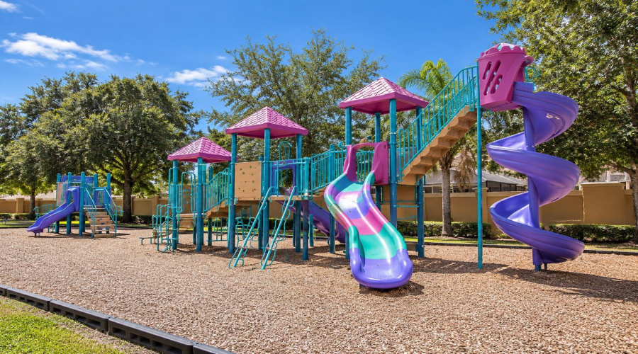 Kissimmee, Florida 34746, 4 Bedroom Bedrooms, ,2 Bathroombathrooms,Residential,For Sale,Caravelle,0,Mfrs5157691