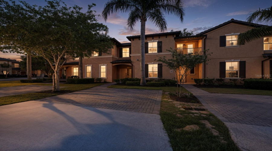 Davenport, Florida 33897, 4 Bedroom Bedrooms, ,3 Bathroombathrooms,Residential,For Sale,Capri,0,Mfrs5149293