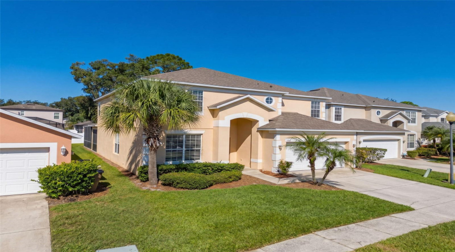 Kissimmee, Florida 34746, 6 Bedroom Bedrooms, ,5 Bathroombathrooms,Residential,For Sale,Seasons,0,Mfrs5159362