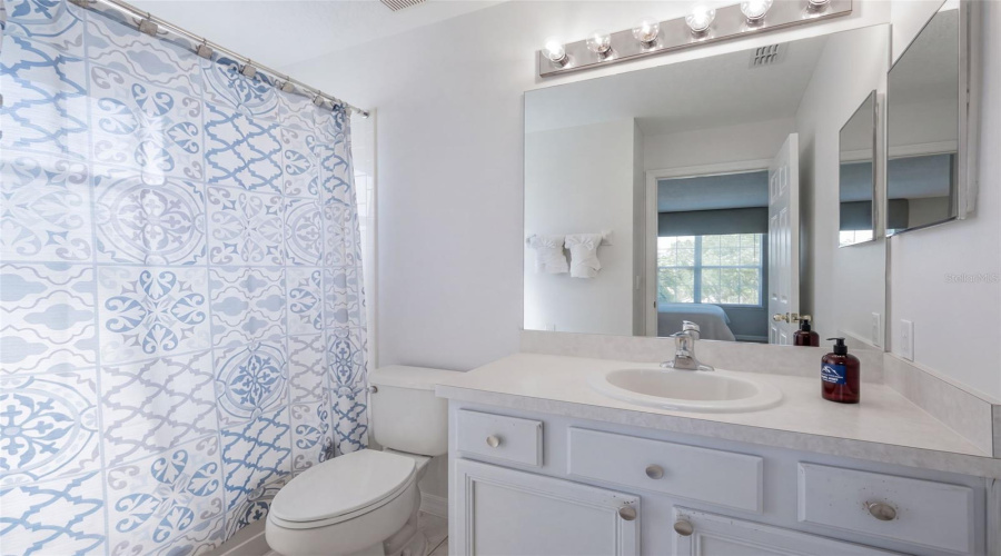 Kissimmee, Florida 34746, 6 Bedroom Bedrooms, ,5 Bathroombathrooms,Residential,For Sale,Seasons,0,Mfrs5159362