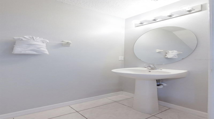 Kissimmee, Florida 34746, 6 Bedroom Bedrooms, ,5 Bathroombathrooms,Residential,For Sale,Seasons,0,Mfrs5159362