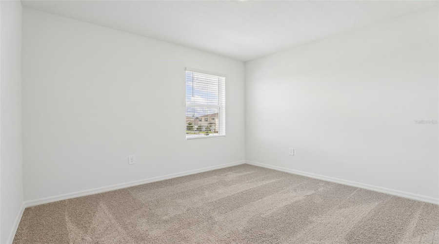Davenport, Florida 33837, 4 Bedroom Bedrooms, ,2 Bathroombathrooms,Residential,For Sale,Rolling Lake,0,Mfro6449289