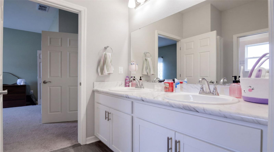 Davenport, Florida 33837, 4 Bedroom Bedrooms, ,2 Bathroombathrooms,Residential,For Sale,Mountain Flower Lane,0,Mfro6447544