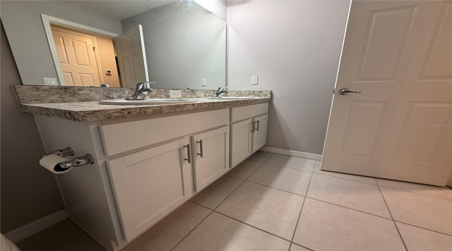 Kissimmee, Florida 34746, 3 Bedroom Bedrooms, ,2 Bathroombathrooms,Residential,For Sale,Bellezza,0,Mfro6429510