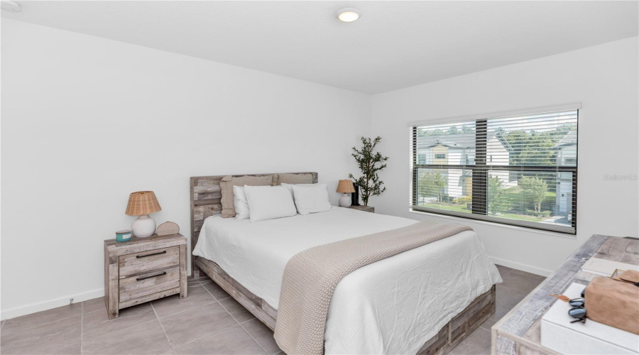 Upstairs Primary Bedroom (2)