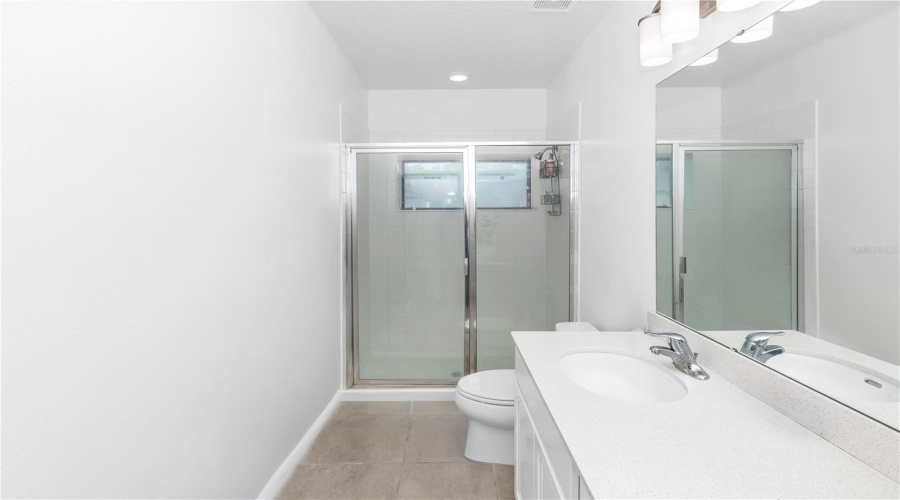 Upstairs Primary Bathroom (2)