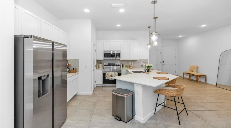 Orlando, Florida 32821, 5 Bedroom Bedrooms, ,5 Bathroombathrooms,Residential,For Sale,Ebb Tide,0,Mfro6414665