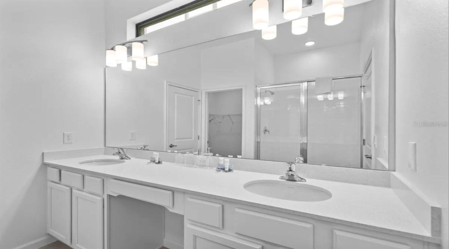Orlando, Florida 32821, 9 Bedroom Bedrooms, ,9 Bathroombathrooms,Residential,For Sale,High Seas,0,Mfrs5155649