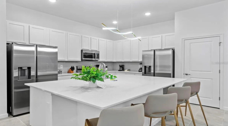 Orlando, Florida 32821, 9 Bedroom Bedrooms, ,9 Bathroombathrooms,Residential,For Sale,High Seas,0,Mfrs5155649