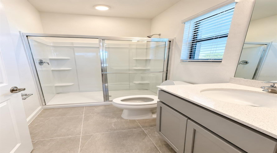 Orlando, Florida 32821, 5 Bedroom Bedrooms, ,5 Bathroombathrooms,Residential,For Sale,Ebb Tide Lane,0,Mfro6444567