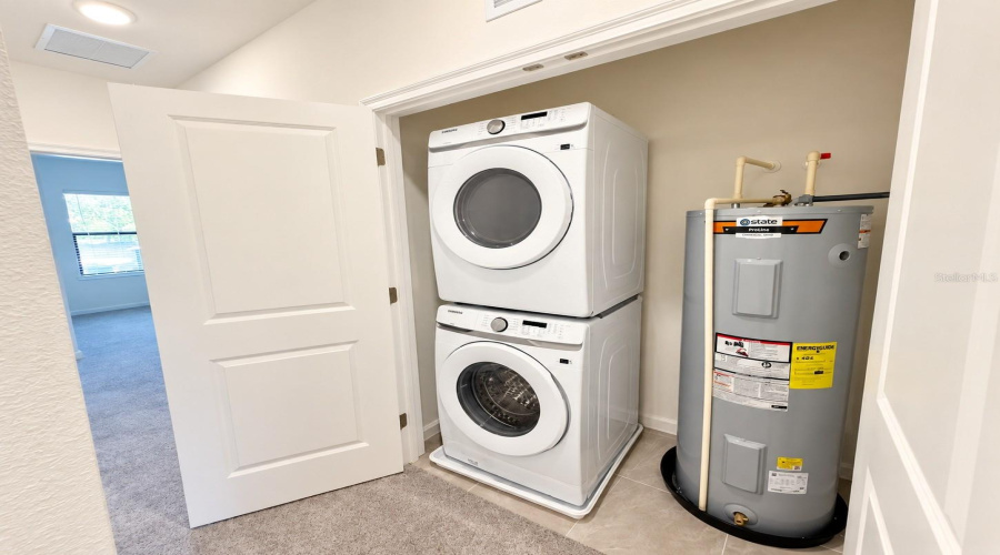 Orlando, Florida 32821, 5 Bedroom Bedrooms, ,5 Bathroombathrooms,Residential,For Sale,Ebb Tide Lane,0,Mfro6444567