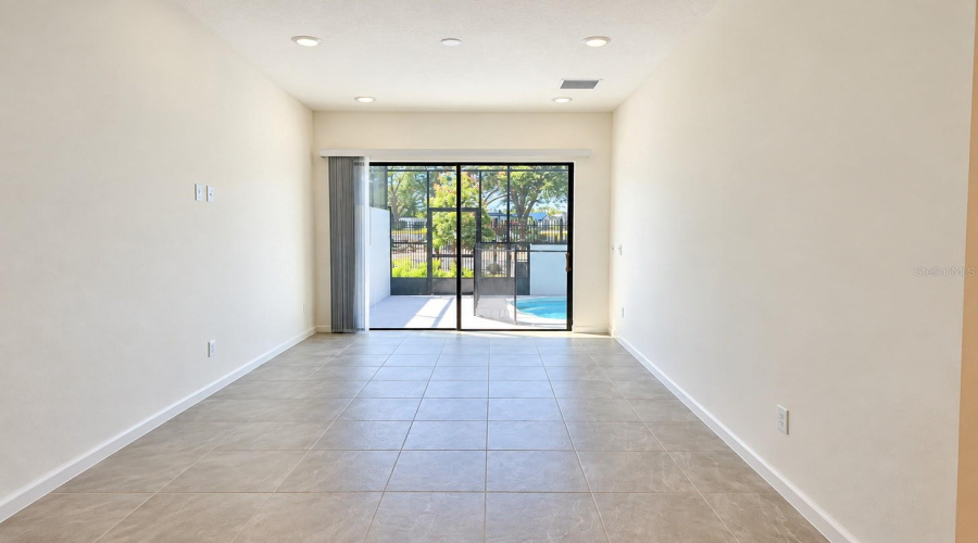Orlando, Florida 32821, 5 Bedroom Bedrooms, ,5 Bathroombathrooms,Residential,For Sale,Ebb Tide Lane,0,Mfro6444567
