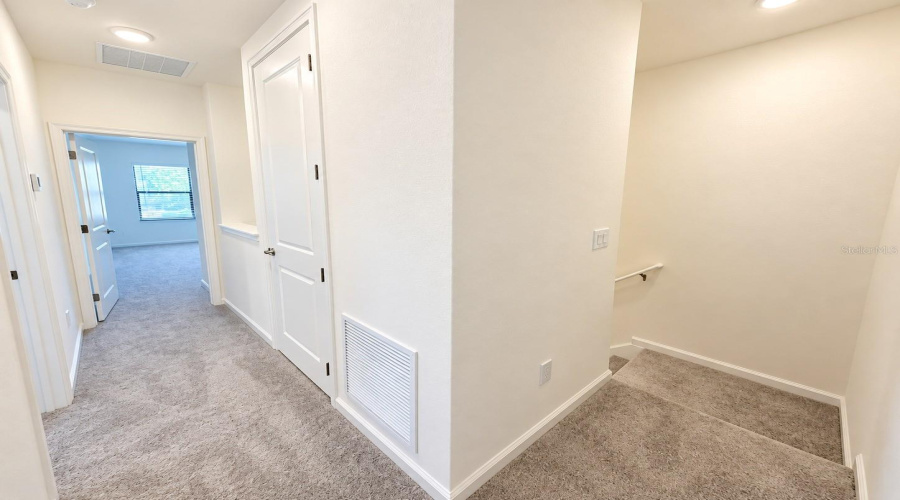 Orlando, Florida 32821, 5 Bedroom Bedrooms, ,5 Bathroombathrooms,Residential,For Sale,Ebb Tide Lane,0,Mfro6444567