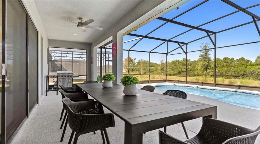 Privated Screened Pool Area