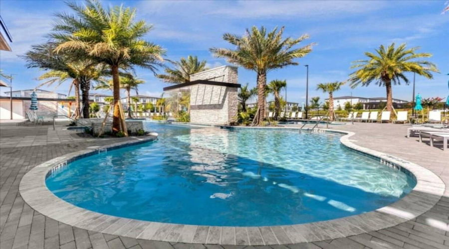 Clubhouse - Community Pool