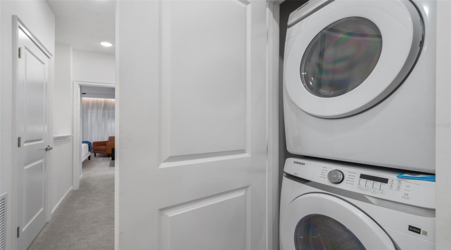 Orlando, Florida 32821, 5 Bedroom Bedrooms, ,5 Bathroombathrooms,Residential,For Sale,Ebb Tide Lane,0,Mfro6338888