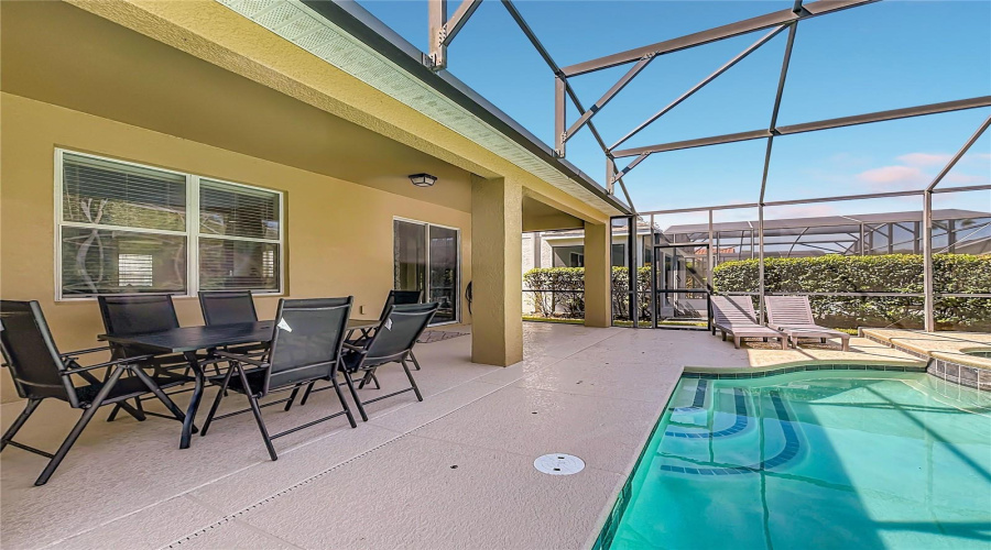 Kissimmee, Florida 34746, 6 Bedroom Bedrooms, ,4 Bathroombathrooms,Residential,For Sale,Nirvana,0,Mfrs5158856