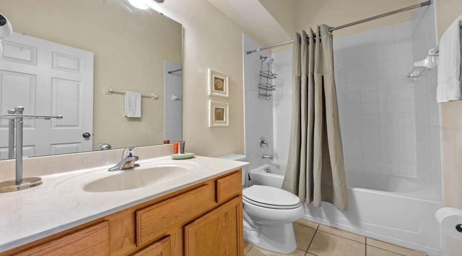 Kissimmee, Florida 34746, 4 Bedroom Bedrooms, ,3 Bathroombathrooms,Residential,For Sale,Dharma,0,Mfro6444717