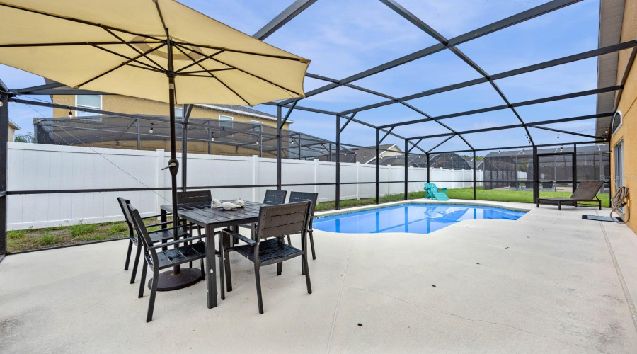 Kissimmee, Florida 34746, 4 Bedroom Bedrooms, ,3 Bathroombathrooms,Residential,For Sale,Dharma,0,Mfro6444717