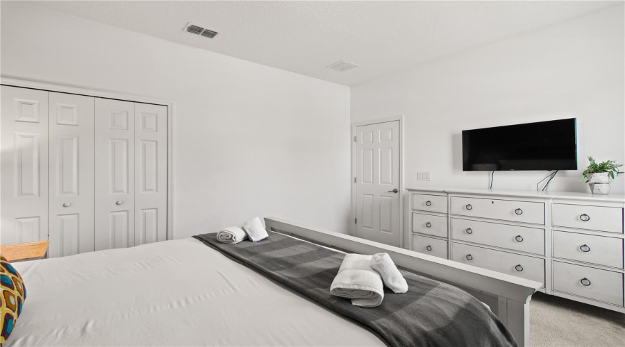Kissimmee, Florida 34746, 7 Bedroom Bedrooms, ,7 Bathroombathrooms,Residential,For Sale,Shiva,0,Mfro6335292