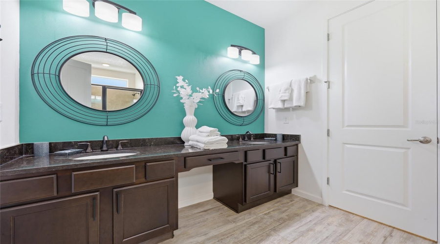 Kissimmee, Florida 34746, 13 Bedroom Bedrooms, ,11 Bathroombathrooms,Residential,For Sale,Shanti,0,Mfro6397792