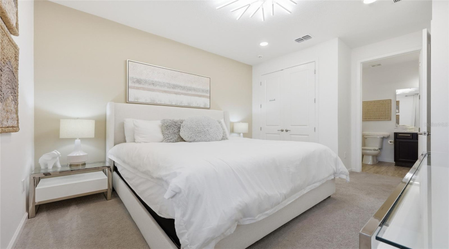 Kissimmee, Florida 34746, 13 Bedroom Bedrooms, ,11 Bathroombathrooms,Residential,For Sale,Shanti,0,Mfro6397792