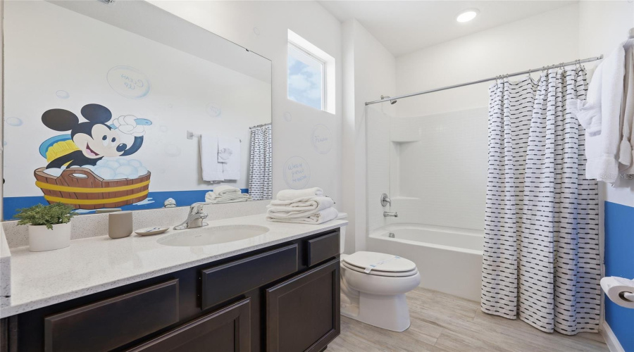 Kissimmee, Florida 34746, 13 Bedroom Bedrooms, ,11 Bathroombathrooms,Residential,For Sale,Shanti,0,Mfro6397792
