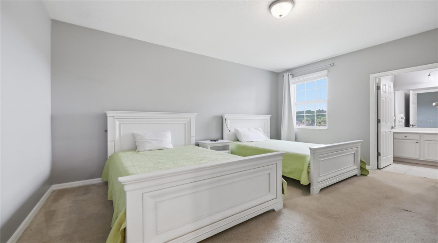 Kissimmee, Florida 34746, 8 Bedroom Bedrooms, ,7 Bathroombathrooms,Residential,For Sale,Shiva,0,Mfro6427419