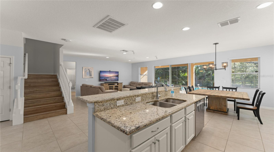 Kissimmee, Florida 34746, 8 Bedroom Bedrooms, ,6 Bathroombathrooms,Residential,For Sale,Shiva,0,Mfro6358756