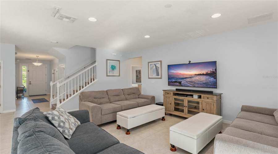 Kissimmee, Florida 34746, 8 Bedroom Bedrooms, ,6 Bathroombathrooms,Residential,For Sale,Shiva,0,Mfro6358756