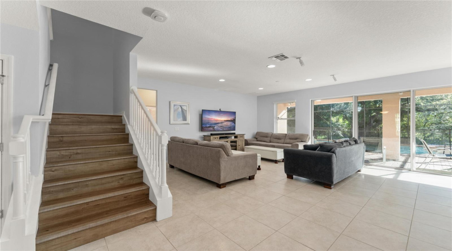 Kissimmee, Florida 34746, 8 Bedroom Bedrooms, ,6 Bathroombathrooms,Residential,For Sale,Shiva,0,Mfro6358756