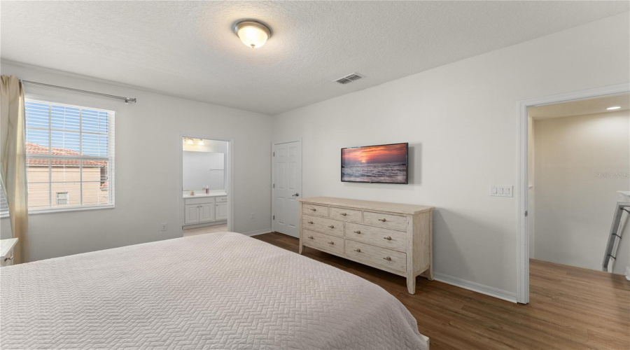 Kissimmee, Florida 34746, 8 Bedroom Bedrooms, ,6 Bathroombathrooms,Residential,For Sale,Shiva,0,Mfro6358756