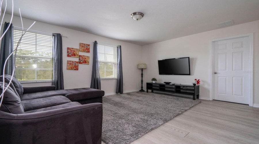 Upper Level Loft
