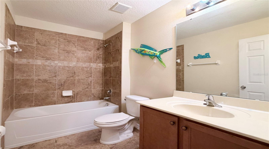 Kissimmee, Florida 34746, 6 Bedroom Bedrooms, ,4 Bathroombathrooms,Residential,For Sale,Dharma,0,Mfro6400397