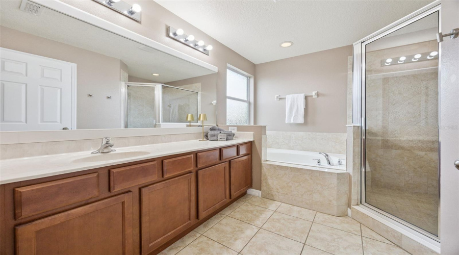En Suite Bathroom- Primary