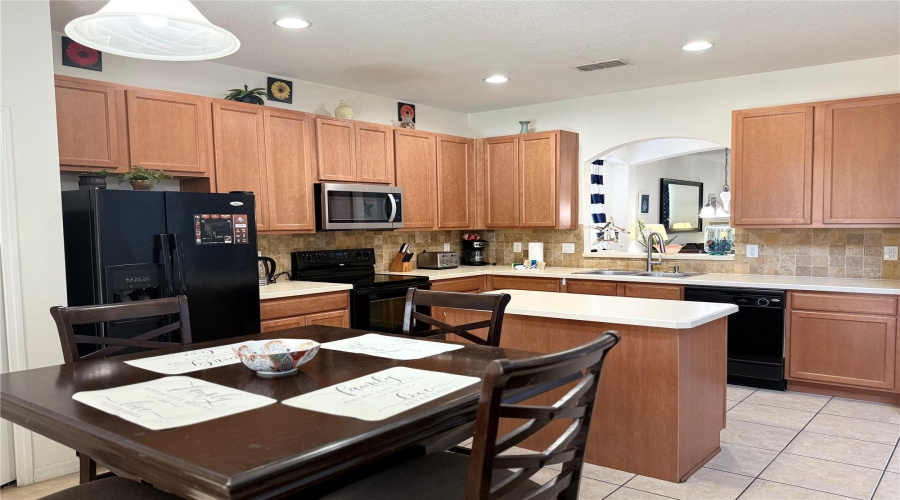 Kissimmee, Florida 34746, 6 Bedroom Bedrooms, ,5 Bathroombathrooms,Residential,For Sale,Dharma,0,Mfrs5127601