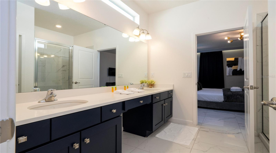Kissimmee, Florida 34746, 9 Bedroom Bedrooms, ,7 Bathroombathrooms,Residential,For Sale,Shanti,0,Mfrs5134329