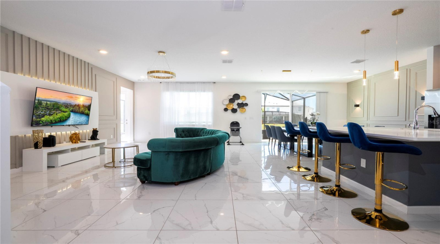 Kissimmee, Florida 34746, 9 Bedroom Bedrooms, ,7 Bathroombathrooms,Residential,For Sale,Shanti,0,Mfrs5134329