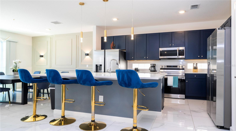 Kissimmee, Florida 34746, 9 Bedroom Bedrooms, ,7 Bathroombathrooms,Residential,For Sale,Shanti,0,Mfrs5134329