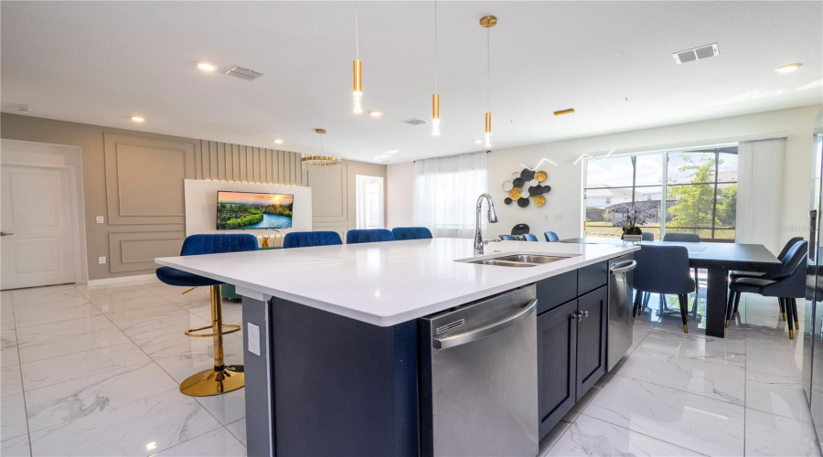 Kissimmee, Florida 34746, 9 Bedroom Bedrooms, ,7 Bathroombathrooms,Residential,For Sale,Shanti,0,Mfrs5134329