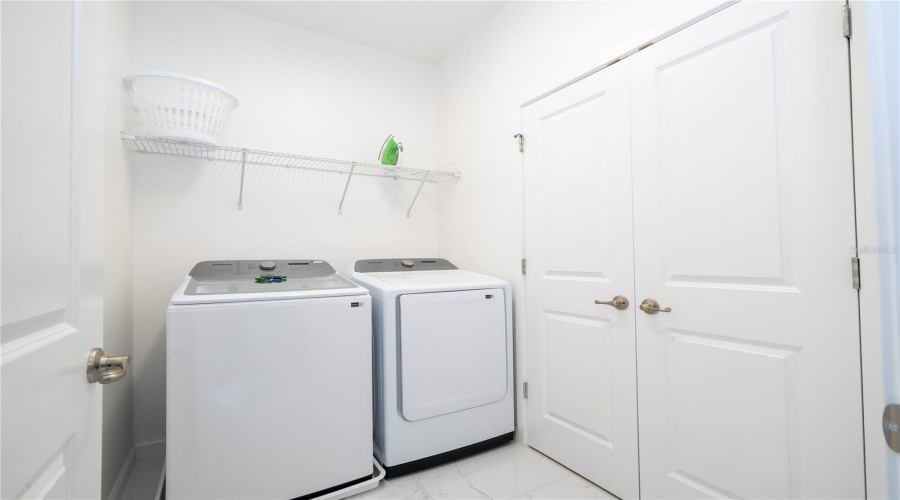Kissimmee, Florida 34746, 9 Bedroom Bedrooms, ,7 Bathroombathrooms,Residential,For Sale,Shanti,0,Mfrs5134329