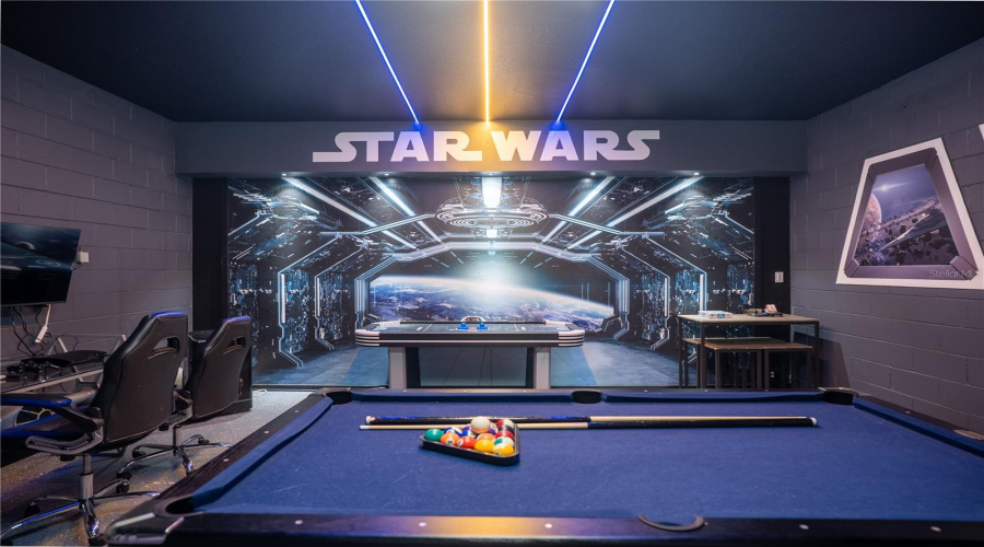 Game Room - Garage