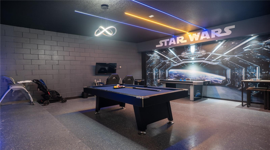 Game Room - Garage