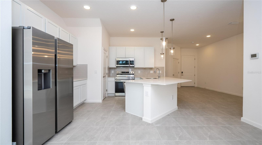 Orlando, Florida 32821, 5 Bedroom Bedrooms, ,5 Bathroombathrooms,Residential,For Sale,Ebb Tide,0,Mfrs5143244