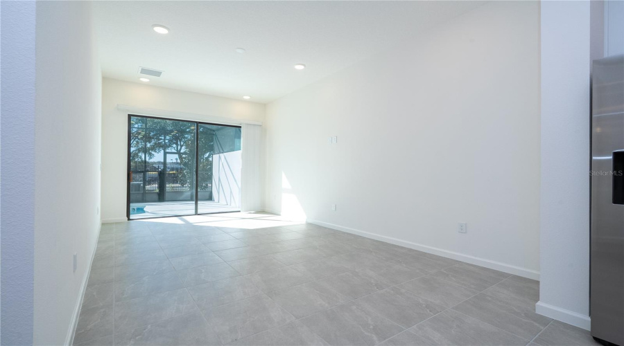 Orlando, Florida 32821, 5 Bedroom Bedrooms, ,5 Bathroombathrooms,Residential,For Sale,Ebb Tide,0,Mfrs5143244