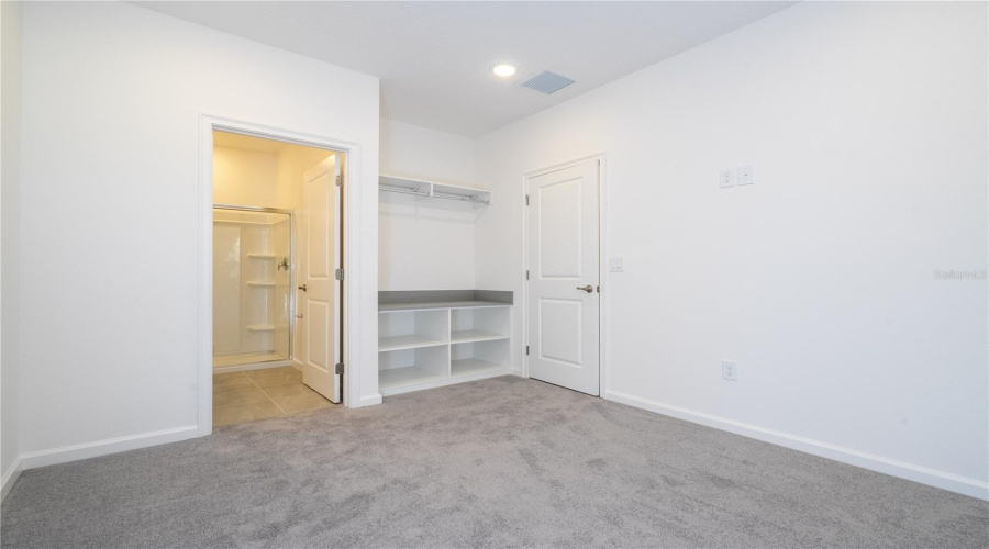 Orlando, Florida 32821, 5 Bedroom Bedrooms, ,5 Bathroombathrooms,Residential,For Sale,Ebb Tide,0,Mfrs5143244