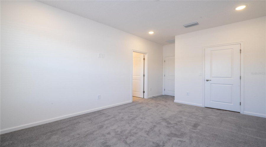 Orlando, Florida 32821, 5 Bedroom Bedrooms, ,5 Bathroombathrooms,Residential,For Sale,Ebb Tide,0,Mfrs5143244