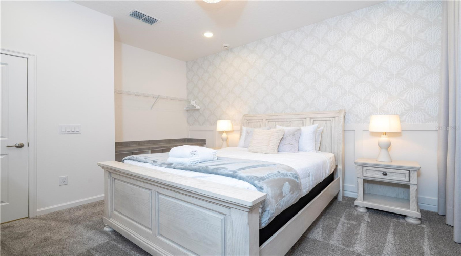 Orlando, Florida 32821, 6 Bedroom Bedrooms, ,6 Bathroombathrooms,Residential,For Sale,High Seas,0,Mfrs5143749